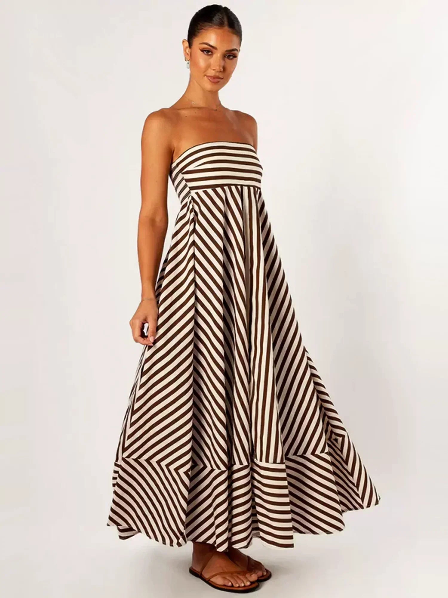 Damaris | Vestido Maxi Fruncido: Comodidad y Elegancia