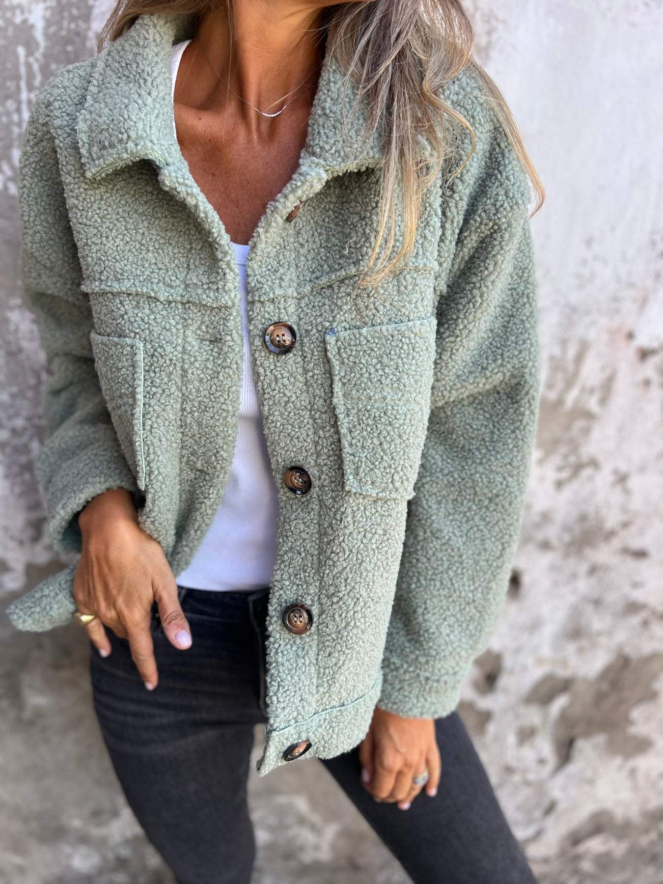 Bella | Chaqueta de primavera, cálida y corta