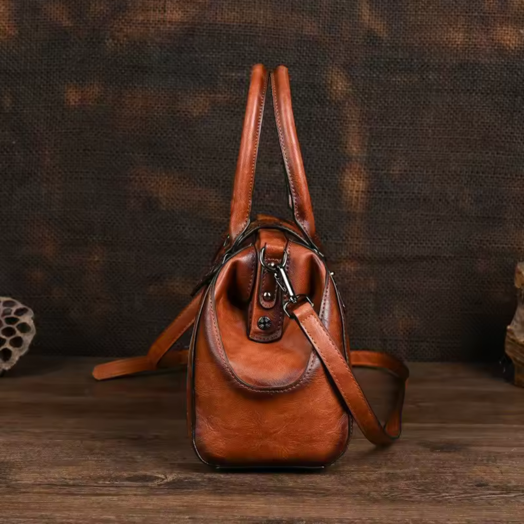 Florina - Bolsa de Piel con Grabados y Motivos Florales