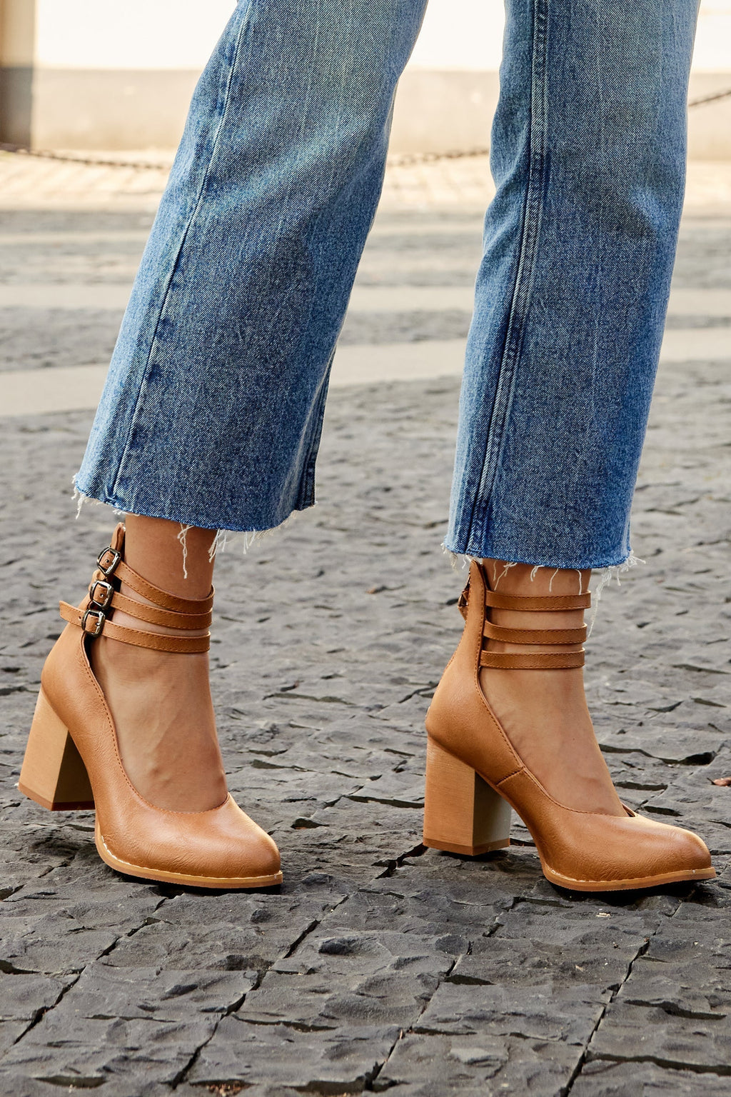 Elisa | Sandalias Lisas con Tacón Grueso