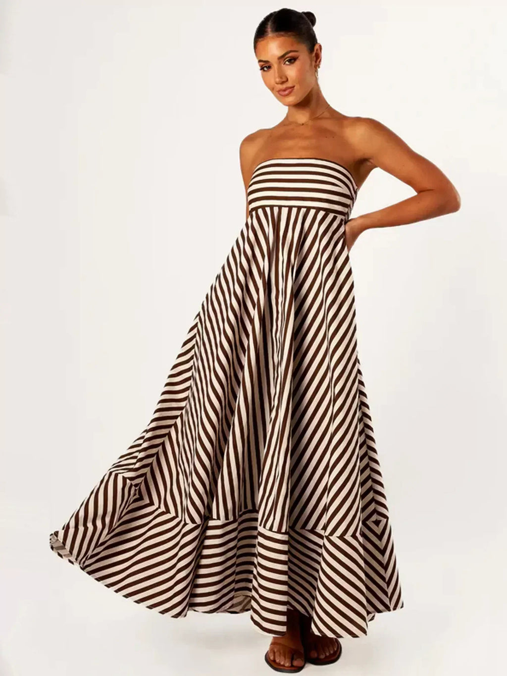 Damaris | Vestido Maxi Fruncido: Comodidad y Elegancia