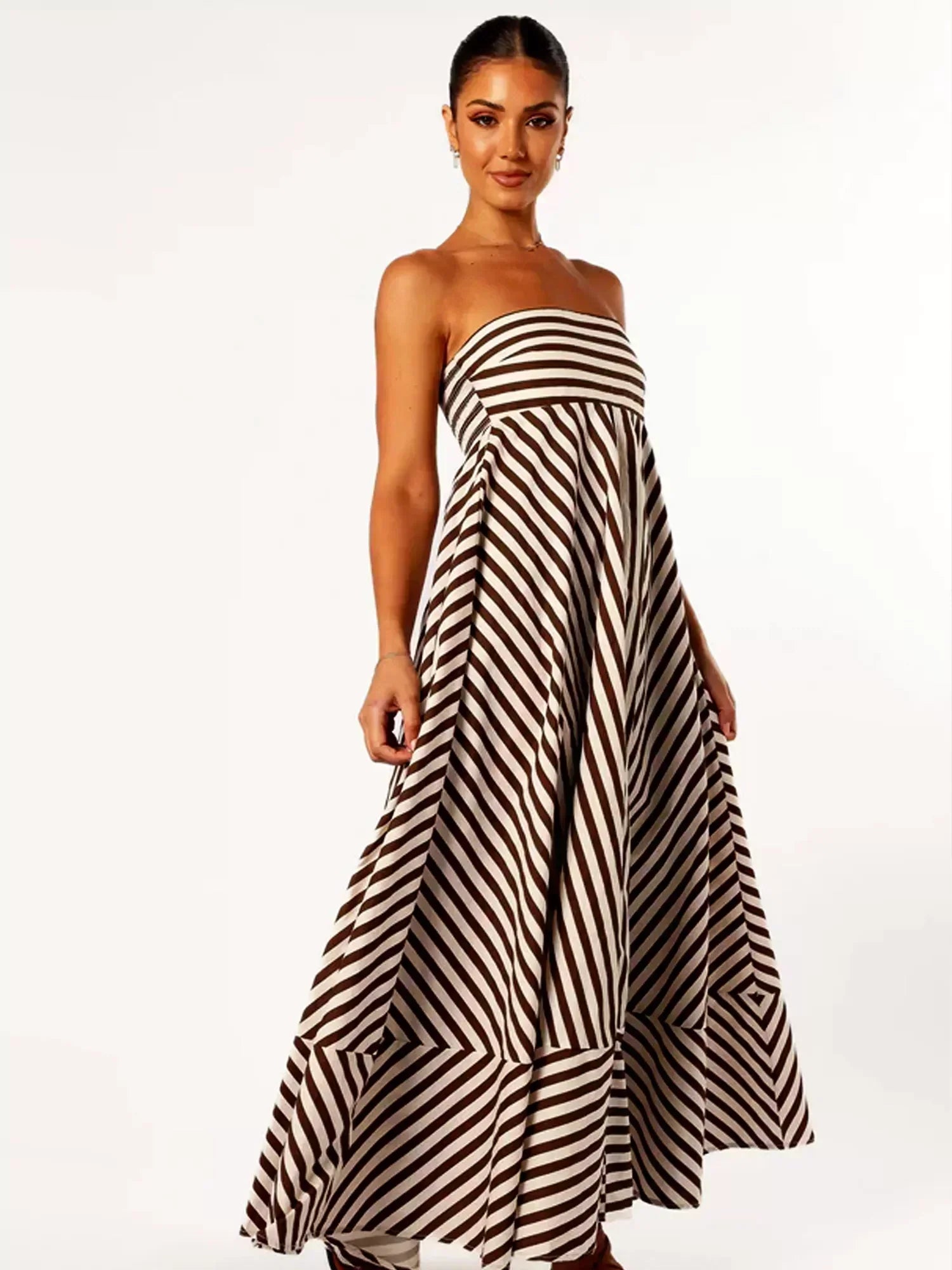 Damaris | Vestido Maxi Fruncido: Comodidad y Elegancia