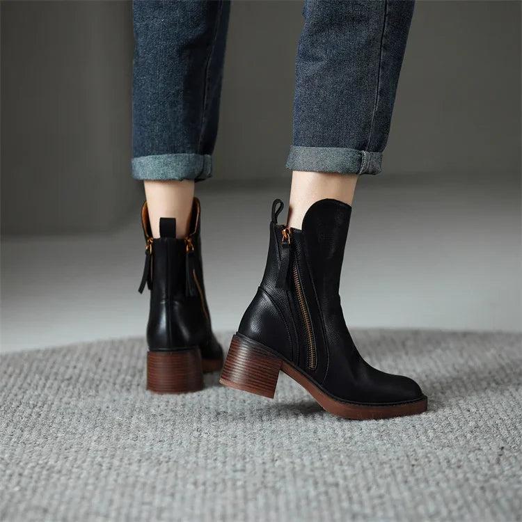 BOTINES DE LÍNEAS LIMPIAS (CLEAN CUT)
