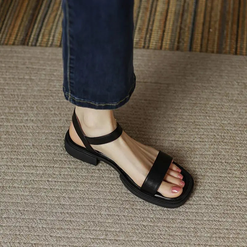 JUNE™ | SANDALIAS DE PIEL PARA UN ESTILO REFINADO Y MINIMALISTA