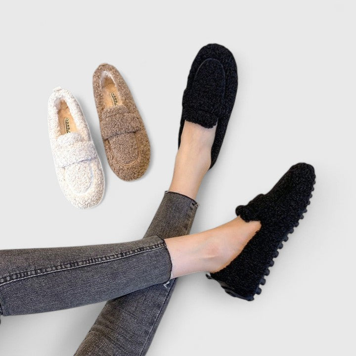 SOLENNE | PANTUFLAS CÁLIDAS CON DISEÑO ELEGANTE