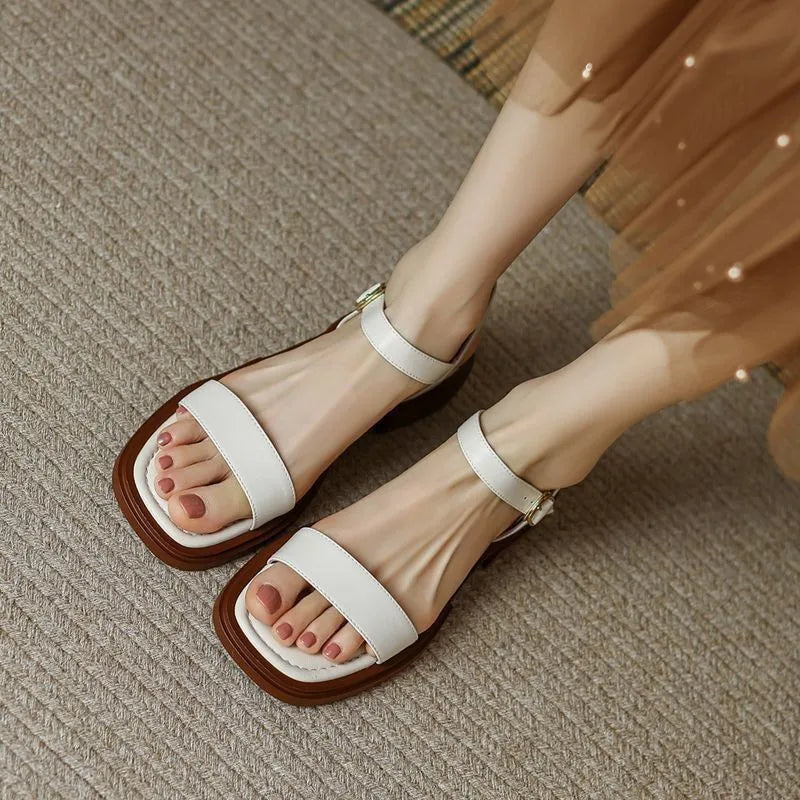 JUNE™ | SANDALIAS DE PIEL PARA UN ESTILO REFINADO Y MINIMALISTA