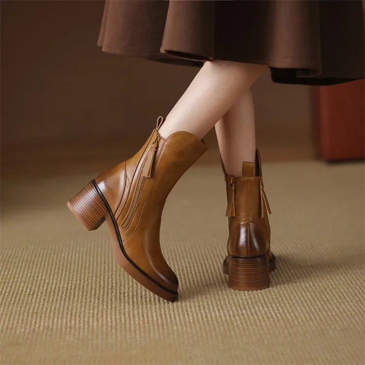BOTINES DE LÍNEAS LIMPIAS (CLEAN CUT)