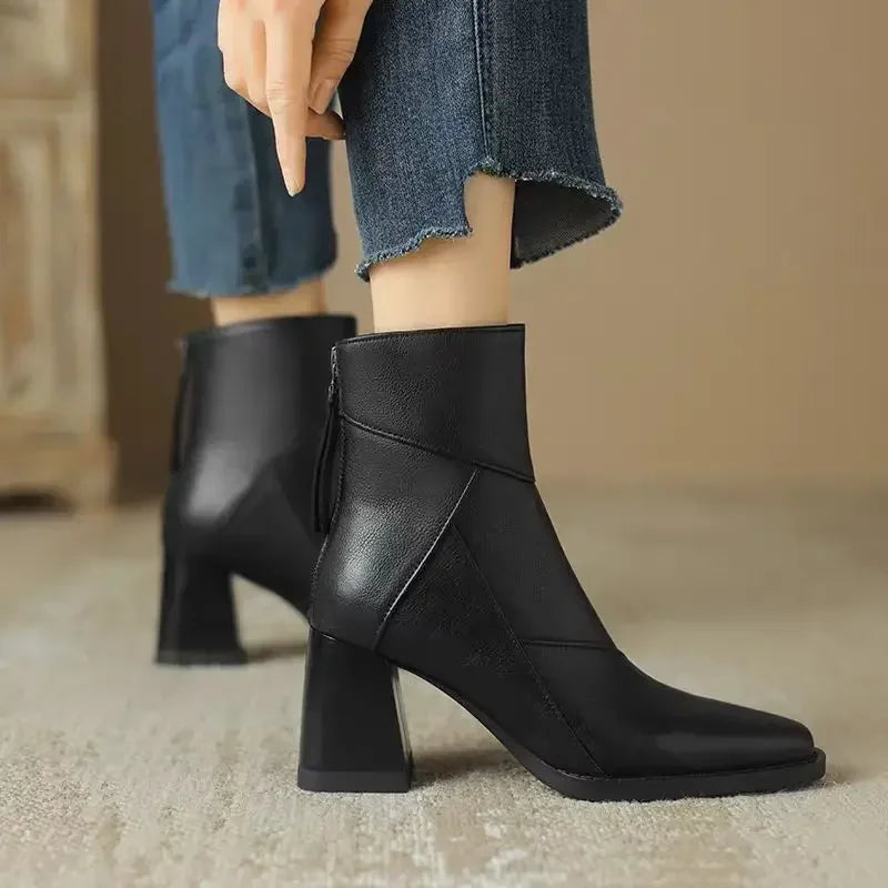 BOTAS CHELSEA DE INSPIRACIÓN GÓTICA