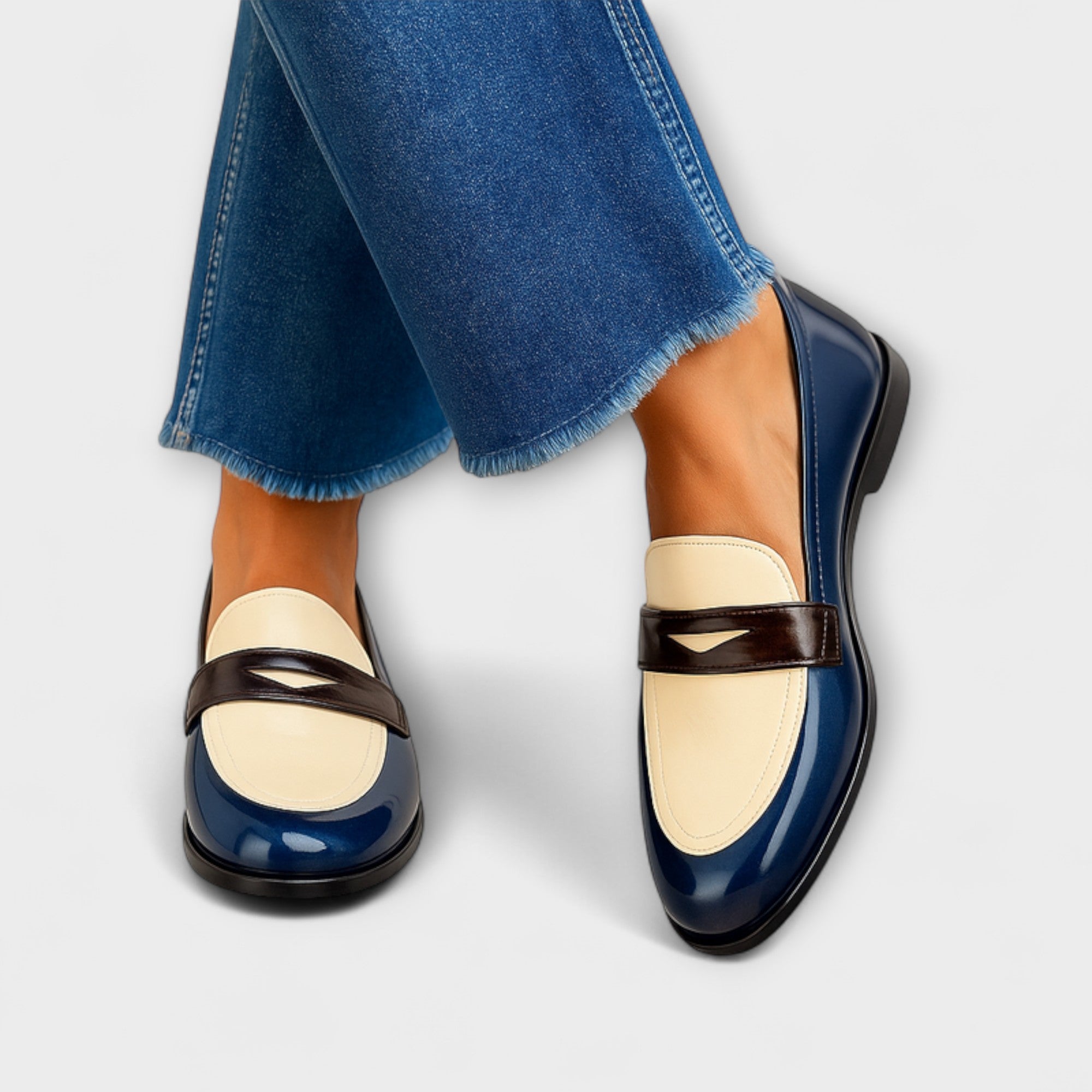 Martina™ | Mocasines con Contraste